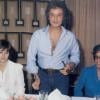 Roberto Carlos posa para foto ao lado de Myriam Rios e de sua mãe, Lady Laura