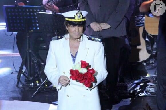 Há 8 anos, o cantor leva os fãs ao delírio em um show especial no cruzeiro no projeto 'Emoções em Alto Mar'