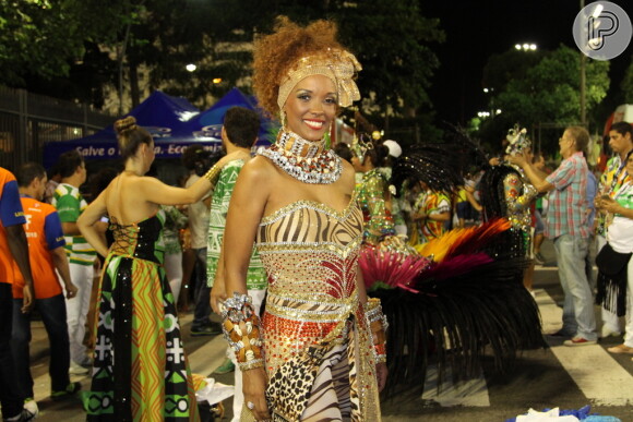 Isabel Fillardis desfila pela Imperatriz na Sapucaí, no Desfile das Campeãs. Escola foi a sexta colocada no ranking do Carnaval do Rio