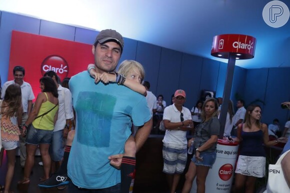 Thiago Lacerda curte com a família a final da competição de tênis no 'Rio Open 2015', no Jockey Clube Brasileiro, neste domingo, dia 22 de fevereiro de 2015.