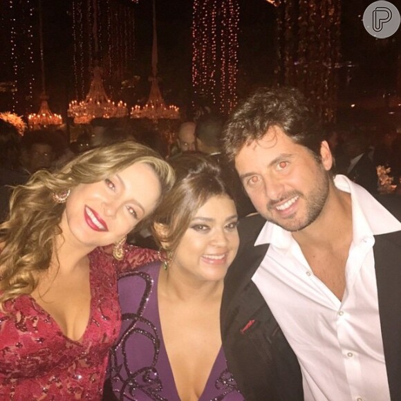 Claudia Leitte e Preta Gil se divertem na festa de casamento de Thiaguinho e Fernanda Souza