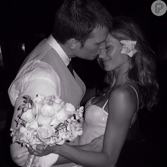 Gisele Bündchen e Tom Brady se casaram em 2009, uma cerimônia sigilosa nos Estados Unidos