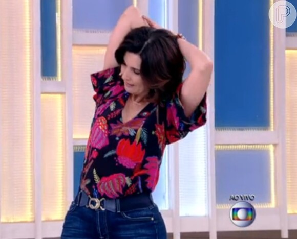 Fátima Bernardes encarou o 'flex', modalidade do 'break', durante o 'Encontro com Fátima Bernardes' desta sexta-feira, 27 de fevereiro de 2015