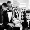 Cantora Alicia Keys apresenta o filho caçula, Genesis, em foto com a família