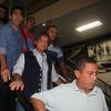 Roberto Carlos causa tumulto ao chegar ao Theatro Net, no Rio