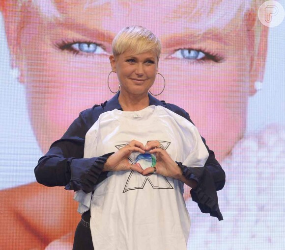 Xuxa contou um pouco sobre a atração que vai comandar na Record. Ela poderá ter um programa semelhante ao da apresentadora americana Ellen DeGeneres: 'Estamos vendo vários formatos. Sou muito fã da Ellen, mas ela é ela e eu sou eu'
