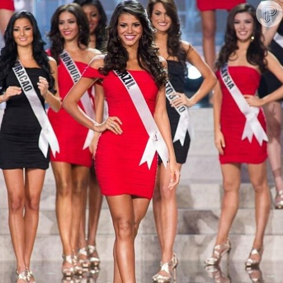 A mato-grossense Jakelyne Oliveira foi eleita Miss Brasil em 2013