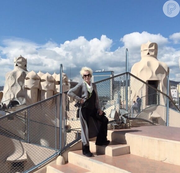 Ana Maria Braga está na Espanha desde segunda-feira, 16 de março de 2015: 'Casa milà Gaudí - Barcelona'