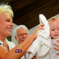 Ana Maria Braga mostra batizado da neta Maria no 'Mais Você': 'Vó é vó'