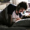 Após descobrir que não são irmãos, Júlia (Isabelle Drummond) e Pedro (Jayme Matarazzo) se entregam à paixão e fazem amor pela primeira vez, na novela 'Sete Vidas', em 13 de abril de 2015