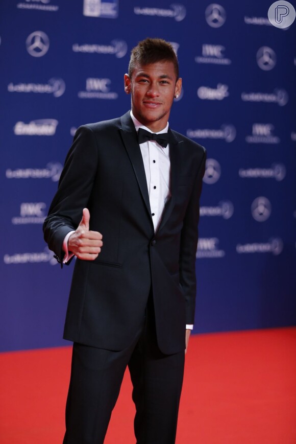 Neymar tem fortuna avaliada em quase R$ 40 milhões