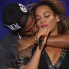 Beyoncé e Jay-Z afastaram os rumores de que estariam em crise após renovarem os votos do casamento, em 2014