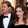 Angelina Jolie é mulher do ator Bard Pitt, que chamou a atitude da mulher de 'heróica'