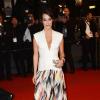A apresentadora de TV Karine Lima foi mais uma a usar o decote e a cor branca no Festival de Cannes