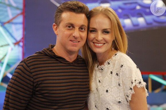 Angélica e Luciano Huck estão cotados para dividir programa na Rede Globo