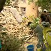 Carol Barcellos cobre o terremoto no Nepal para o programa 'Planeta Extremo', na Globo e se apavora ao ver destruição