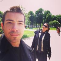 Mariana Rios e Di Ferrero publicam foto durante passeio em Paris, na França