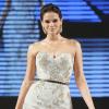 Bruna Marquezine foi a grande estrela do Luxo de Festa, evento de moda que acontece em Brasília, neste sábado, 25 de maio de 2013
