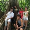 Juliana Paes reunida com parte do elenco de 'Dois Irmãos' no Amazonas