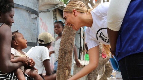 Beyoncé viaja ao Haiti em missão humanitária a vítimas de terremoto de 2010