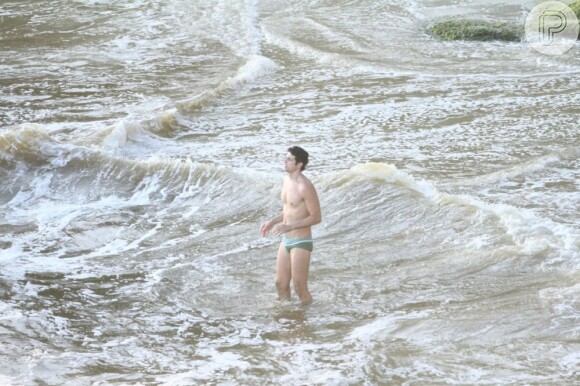 Durante o tratamento de quimioterapia, uma das grandes vontades de Reynaldo era dar um mergulho no mar