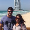 Preta Gil e Rodrigo Godoy posaram para fotos após almoço, em Dubai, nos Emirados Árabes: 'Tá acabando'