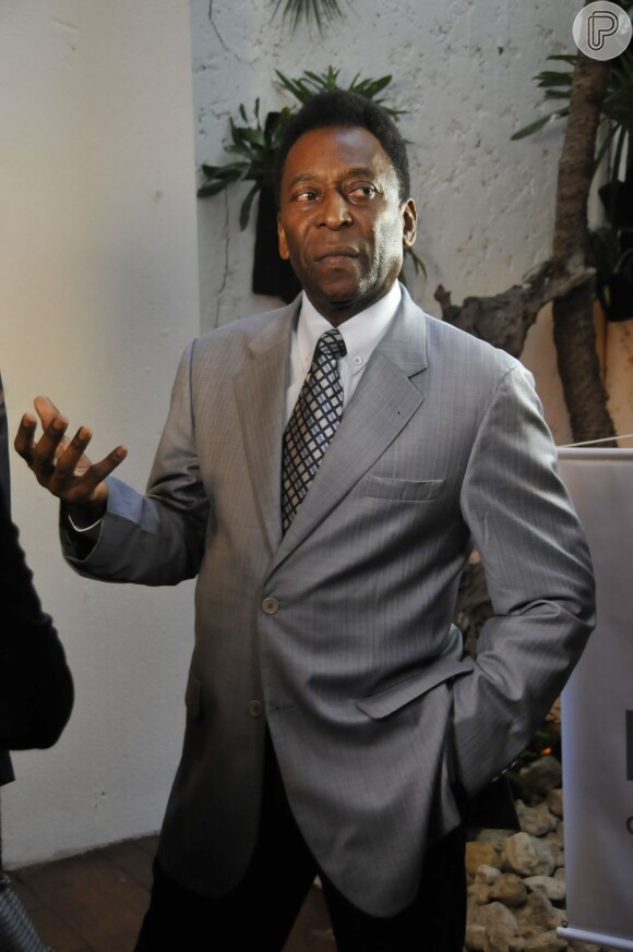 Pelé foi ao Festival de Cannes para tentar vender o projeto de sua cinebiografia hollywoodiana