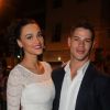 José Loreto e Débora Nascimento confirmaram o noivado em outubro de 2013. Os atores se conheceram durante as gravações da novela 'Avenida Brasil'