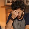 Pedro (Jayme Matarazzo) não consegue disfarçar o ciúme e é hostil com Felipe (Michel Noher), na novela 'Sete Vidas'