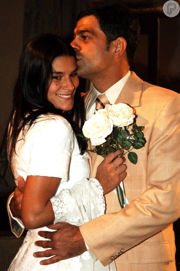 Outro galã, mas dessa vez romântico, foi o Rafael de 'Alma Gêmea'. Na trama de 2005, ele formou casal com a estrela Priscila Fantin
