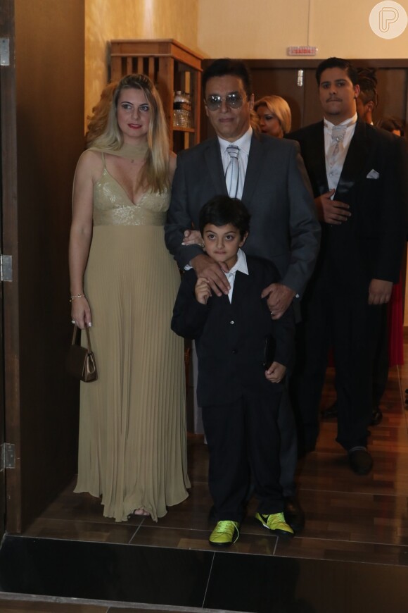 Nahim foi um dos padrinhos do casamento da cantora Neném com Thais Baptista, nesta segunda-feira, 6 de julho de 2015, em São Paulo