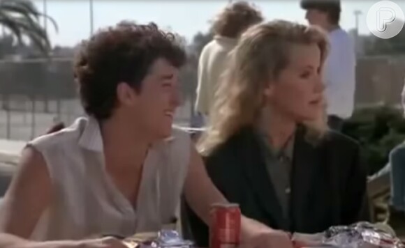 Amanda Peterson fez sucesso como Cindy no filme 'Namorada de Aluguel' (1987). Atriz, de 43 anos, abandonou a carreira de atriz em 1994. Segundo o pai, ela tinha problemas de distúrbios do sono, mas não sabe a causa da morte da filha
