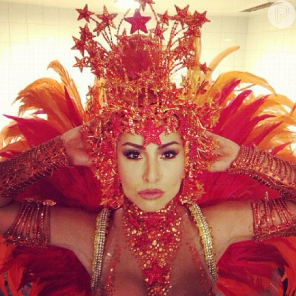 Sabrina Sato grava a vinheta de Carnaval da TV Globo em 5 de dezembro de 2012