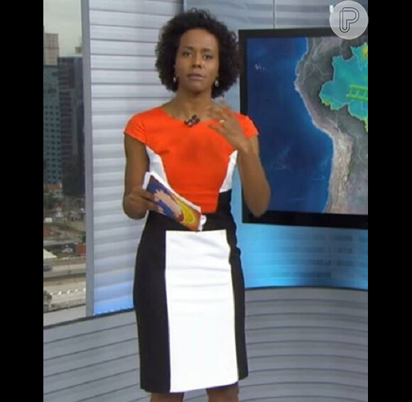 O vestido tricolor da MSP Collection (R$ 99,90) cheio de recortes foi usado por Maju no 'Bom Dia Brasil'
