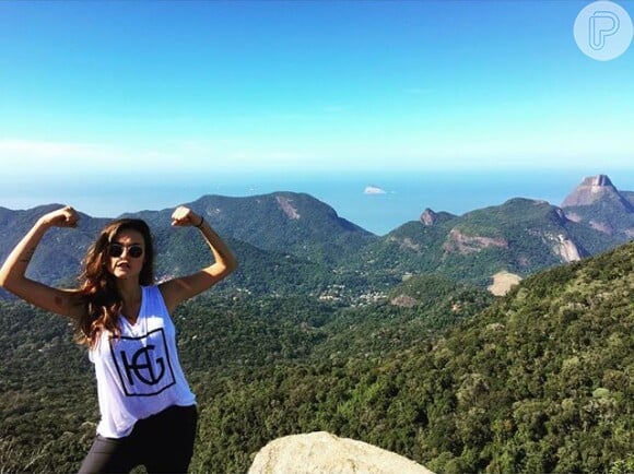 Thaila Ayala fez uma trilha pela Floresta da Tijuca, no Rio de Janeiro