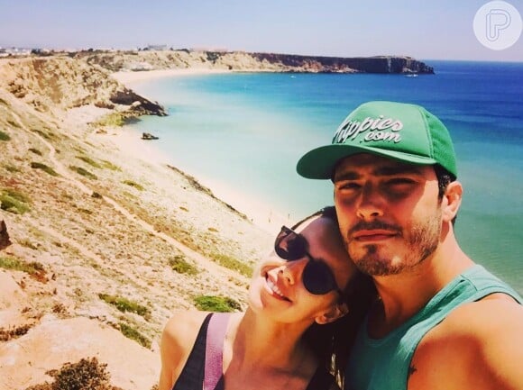 Thiago Rodrigues postou várias fotos dos momentos família no Instagram e comentou: 'Como é bom estar em Portugal. País que eu amo e que certamente um dia irei viver. A alegria é imensa'