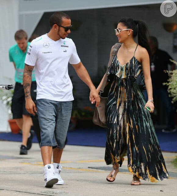 Lewis Hamilton desabafa sobre término com Nicole Scherzinger: 'Estou tentando ao máximo ser positivo'