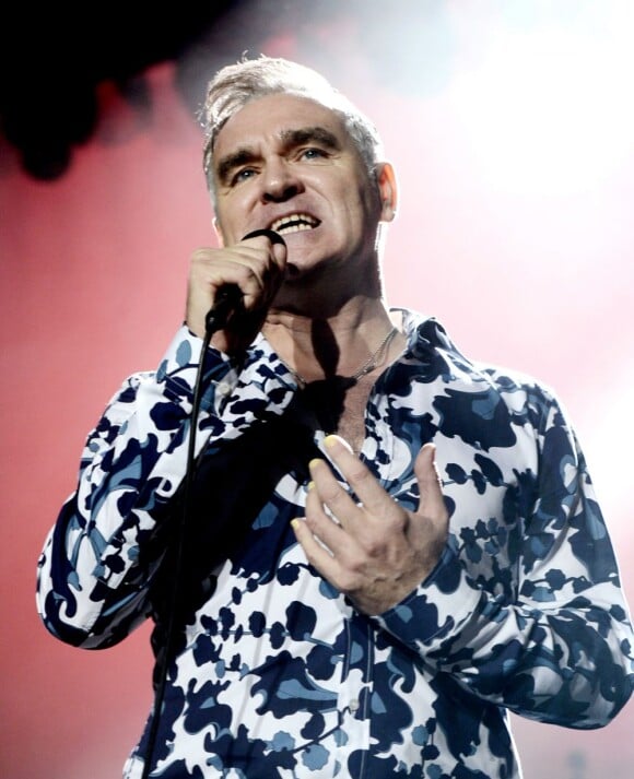 Morrissey pediu desculpas e garantiu que foi liberado por seu médico particular para os shows na Argentina, no próximo dia 28