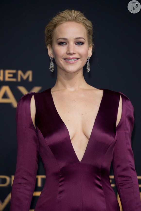 Jennifer Lawrence brilha em noite de première do filme 'Jogos Vorazes: A Esperança - Parte 2' em Berlim, na Alemanha