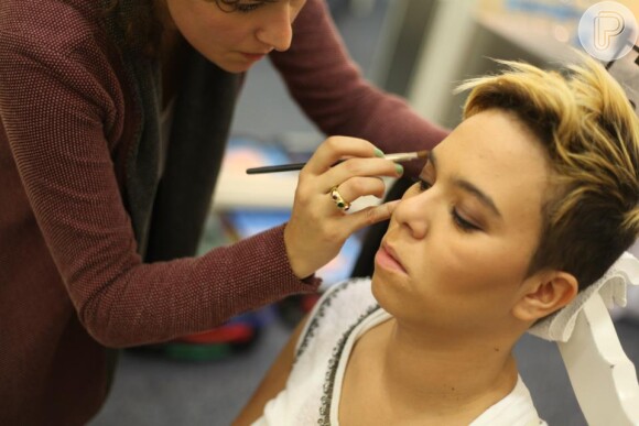 Nos bastidores, maquiagem e cabelo também são prioridades