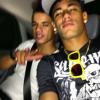Neymar postou outra foto, ao lado do amigo, voltando da balada, às 3h45, em 16 de dezembro
