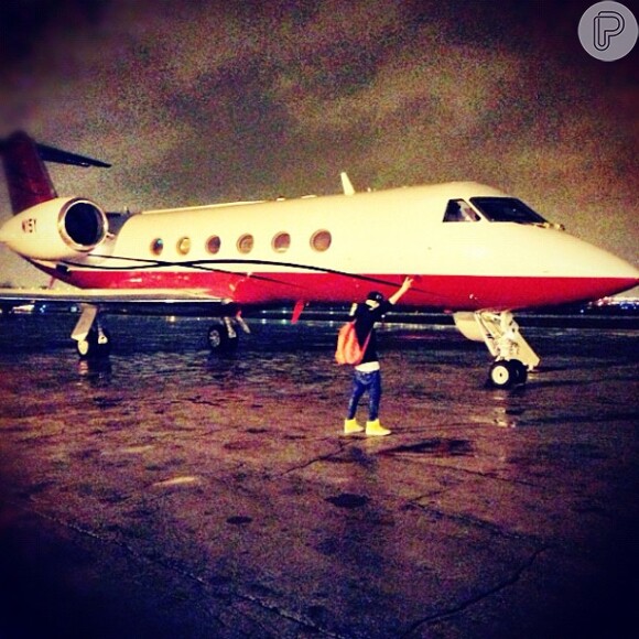 Justin postou foto de seu jatinho particular em sua conta do Instagram, em 16 de dezembro de 2012
