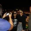 Jessie J, uma das estrelas do Rock in Rio, atende fãs antes de deixar o Brasil