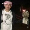 Wesley Safadão posou com uma coruja em viagem a Dubai