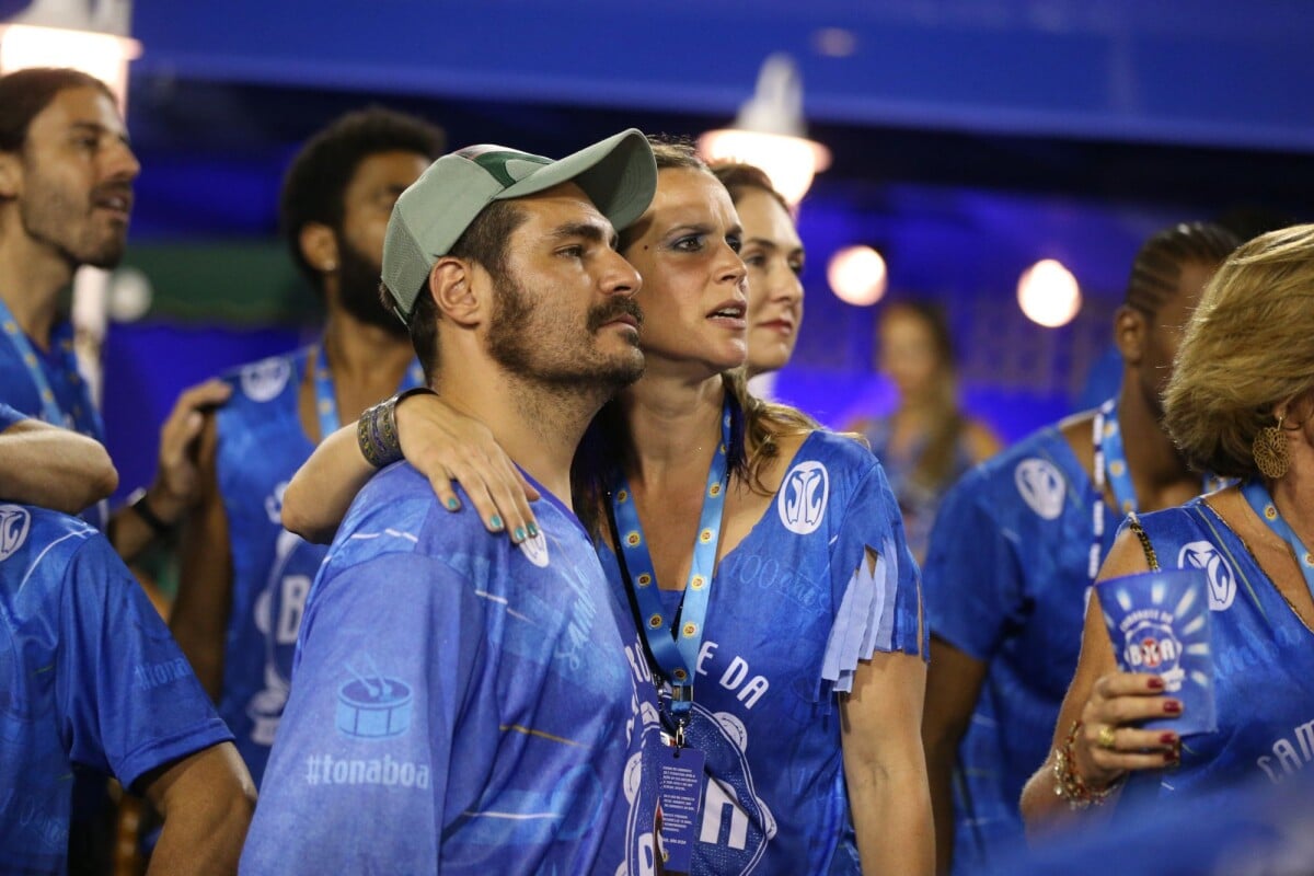 Foto: Thiago Lacerda e Vanessa Lóes chegaram separados ao camarote e se ...