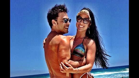 Zezé Di Camargo reativa Instagram e se declara para namorada: 'Sempre amar você'