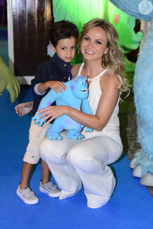Eliana tem passado parte do seu tempo em novo apartamento no Rio, com o filho, Arthur, de 4 anos
