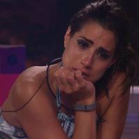 Juliana do 'BBB16' chora em festa ao lembrar do namorado: 'Sinto falta dele'