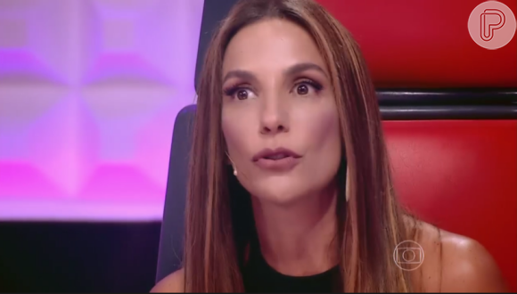 Cantora baiana se emocionou durante eliminação no 'The Voice Kids'