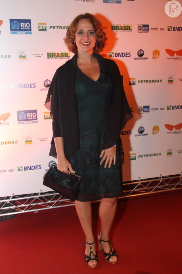 Letícia Isnard integra o elenco de 'Mato Se Cachorro'. A atriz participou da novela 'Avenida Brasil' no papel de Ivana